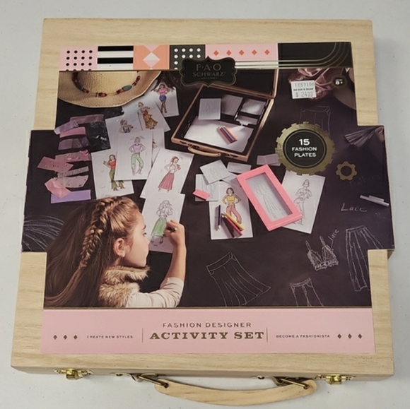 FAO Schwarz Fashion Designer Kit In Woodbox Design Your Own Outfits - Picture 5 of 9